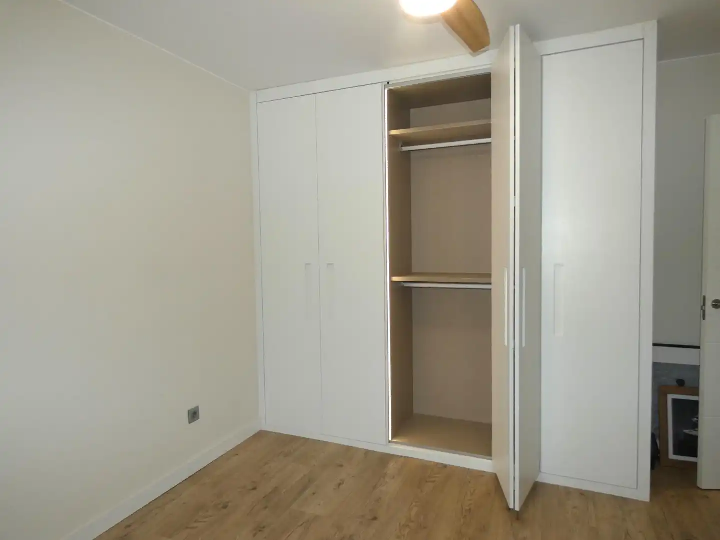 Bedroom of Detached homes for sale in Utebo  with Air Conditioner, Heating and Private garden