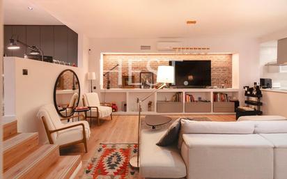 Living room of Office for sale in  Barcelona Capital  with Air Conditioner and Furnished
