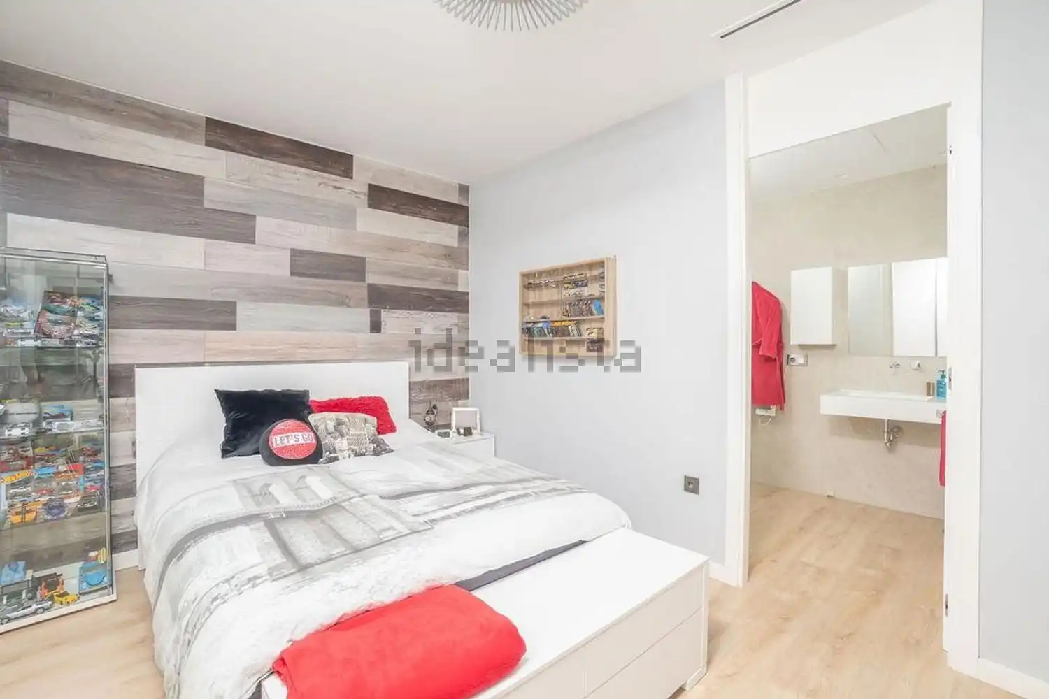 Bedroom of Houses for sale in L'Alfàs del Pi  with Air Conditioner, Storage room and Swimming Pool