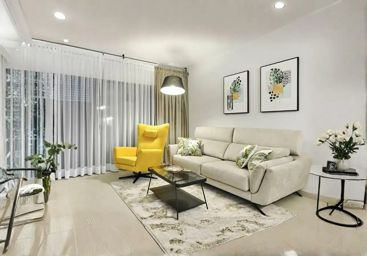Sala d'estar de Planta baixa en venda en Orihuela amb Aire condicionat, Jardí privat i Terrassa