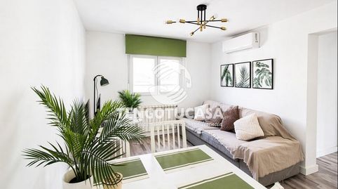 Photo 2 of Flat for rent in Calle de San Maximiliano, Ventas, Madrid Capital
