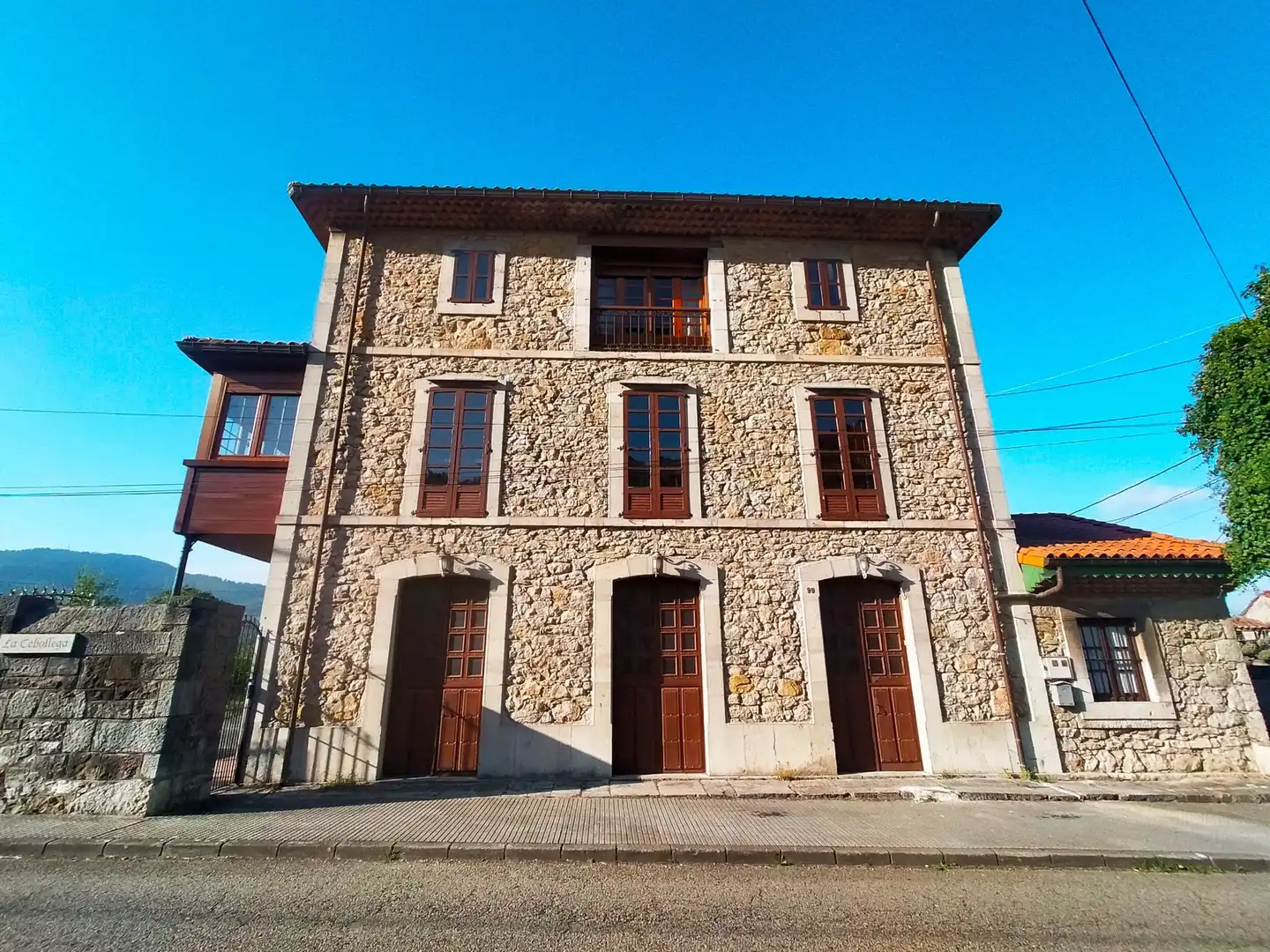 House with garden for sale in Pravia, imagen 2