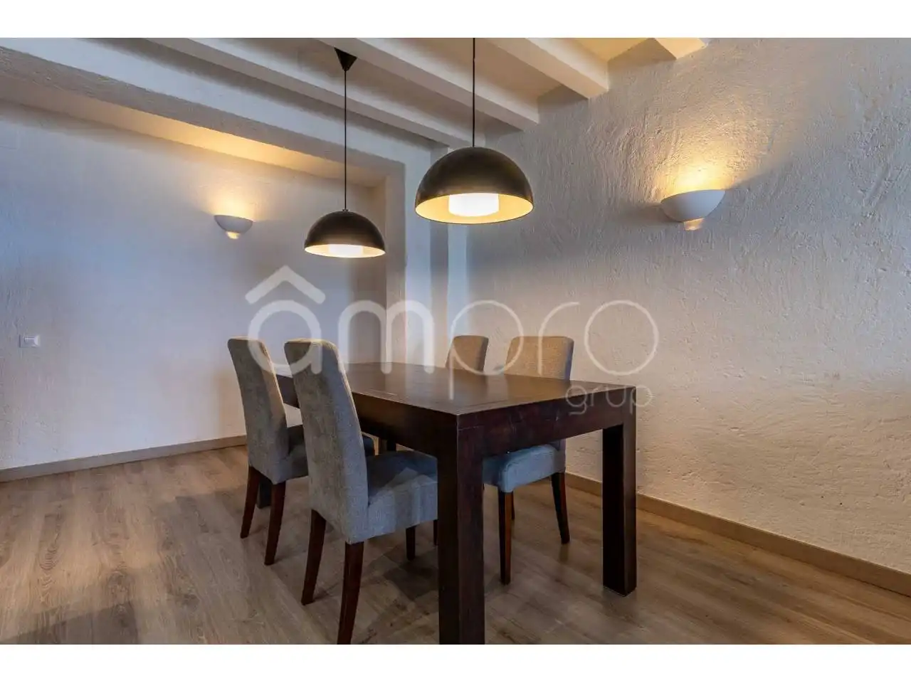 Comedor de Piso en venta en Vilanova i la Geltrú con Aire acondicionado, Parquet y Terraza
