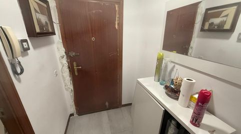 Foto 2 de Piso en venta en Calle Conde de Eleta, Vista Alegre, Madrid Capital