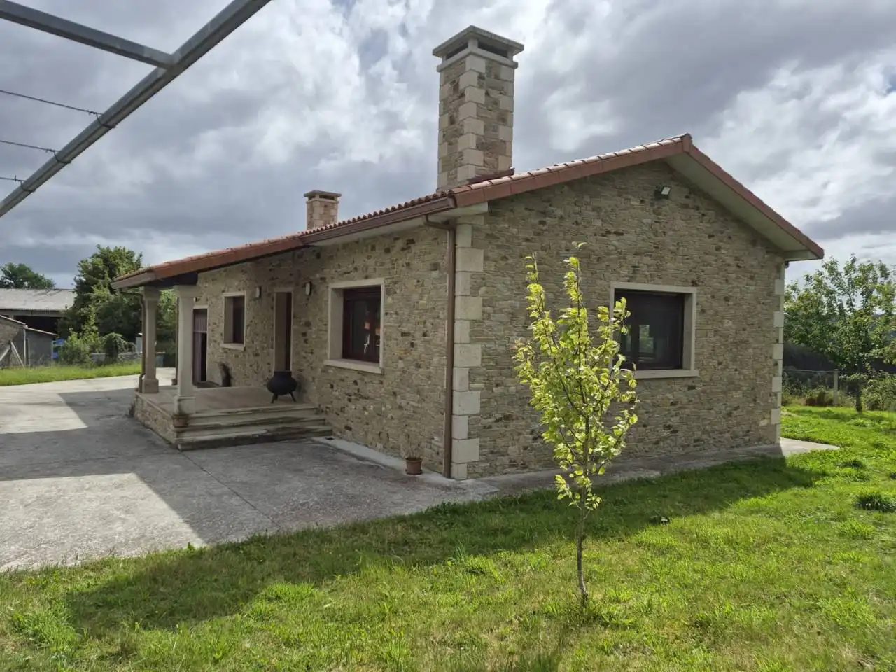 Vista exterior de Casa o chalet de alquiler en Vilasantar con Jardín privado