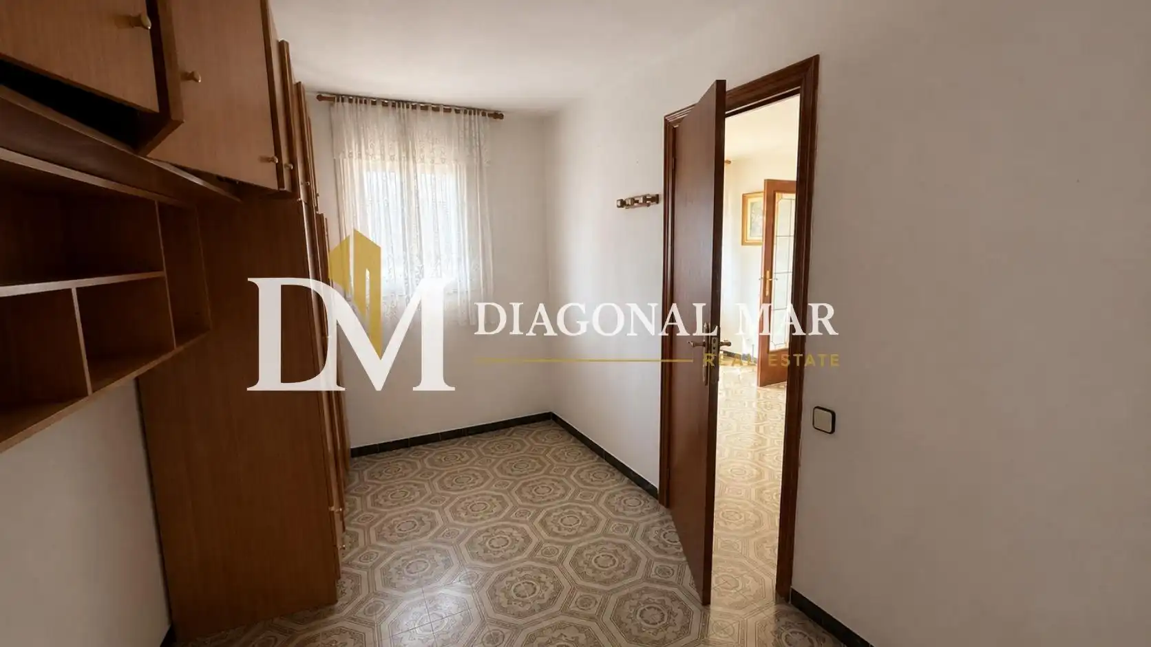 Habitación de Piso en venta en Barcelona con Balcón