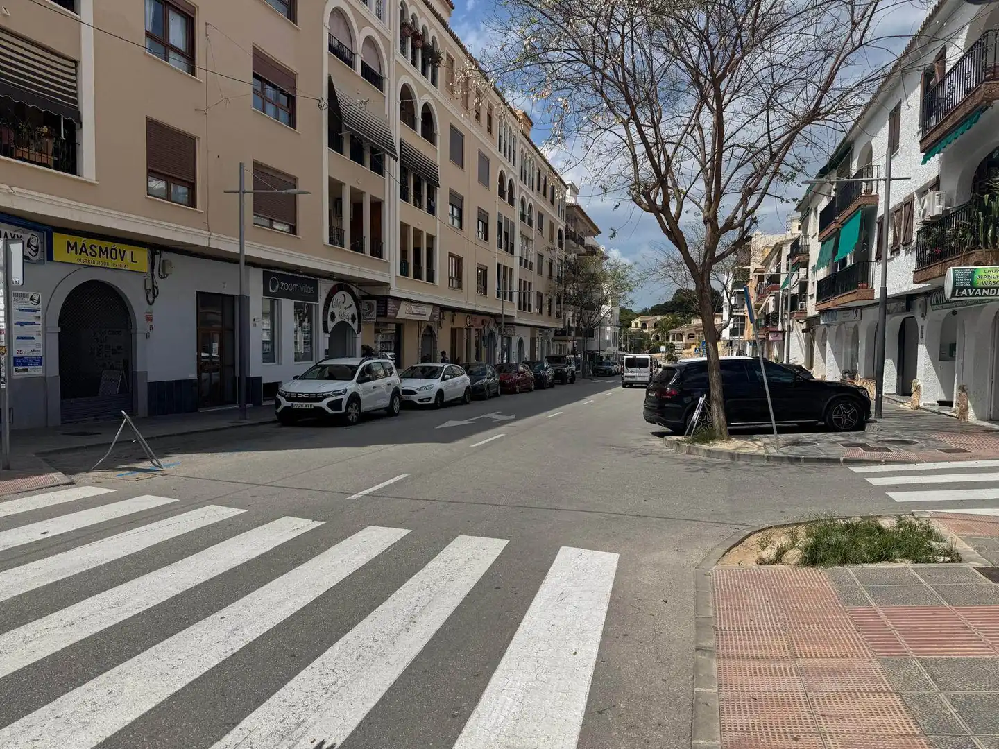 Locale commerciale in vendita a Casco Urbano, imagen 4