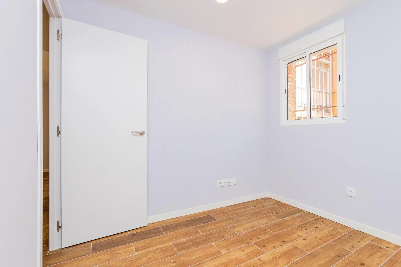Habitación de Estudio en venta en Alcobendas con Calefacción y Amueblado
