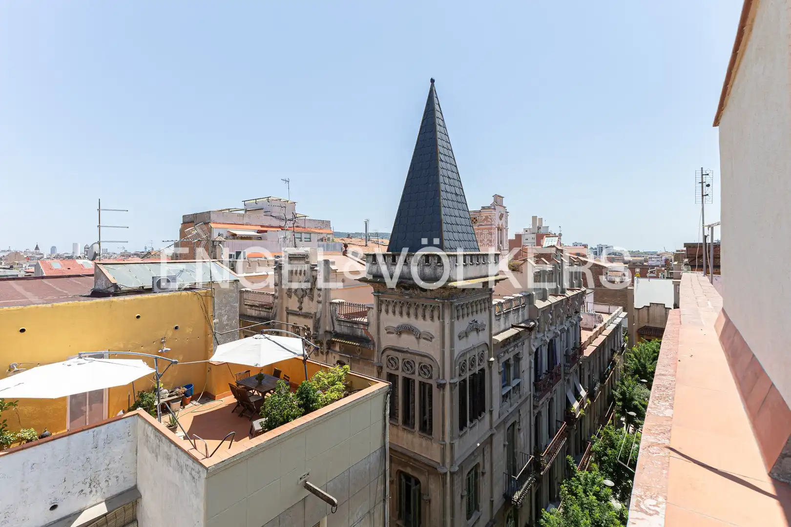Exterior view of Flat for sale in Barcelona  with Heating and Balcony