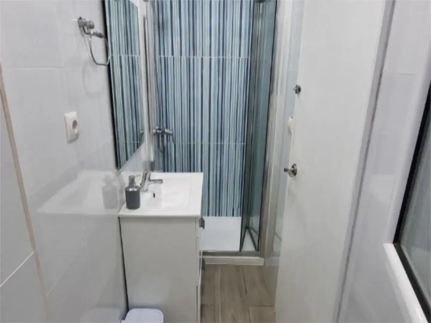Bathroom of Flat for share in Burriana / Borriana  with Furnished and Balcony