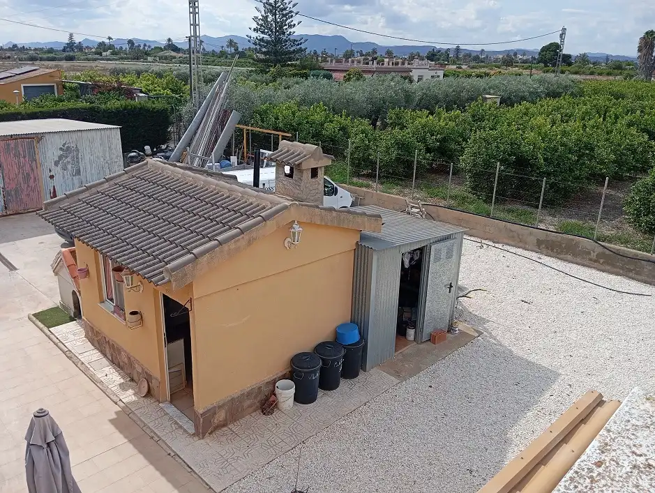 Vista exterior de Casa o chalet en venta en Elche / Elx con Jardín privado, Terraza y Piscina