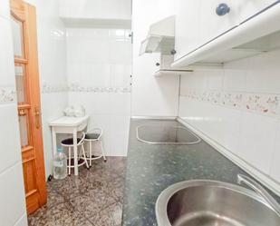 Cuina de Pis de lloguer en  Almería Capital amb Aire condicionat