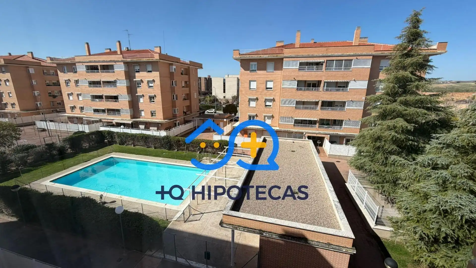 Swimming pool of Flat for sale in Toledo  with Air Conditioner, Terrace and Storage room