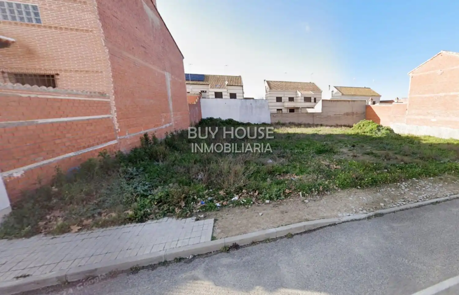 Terreny residencial en venda a Alameda de la Sagra