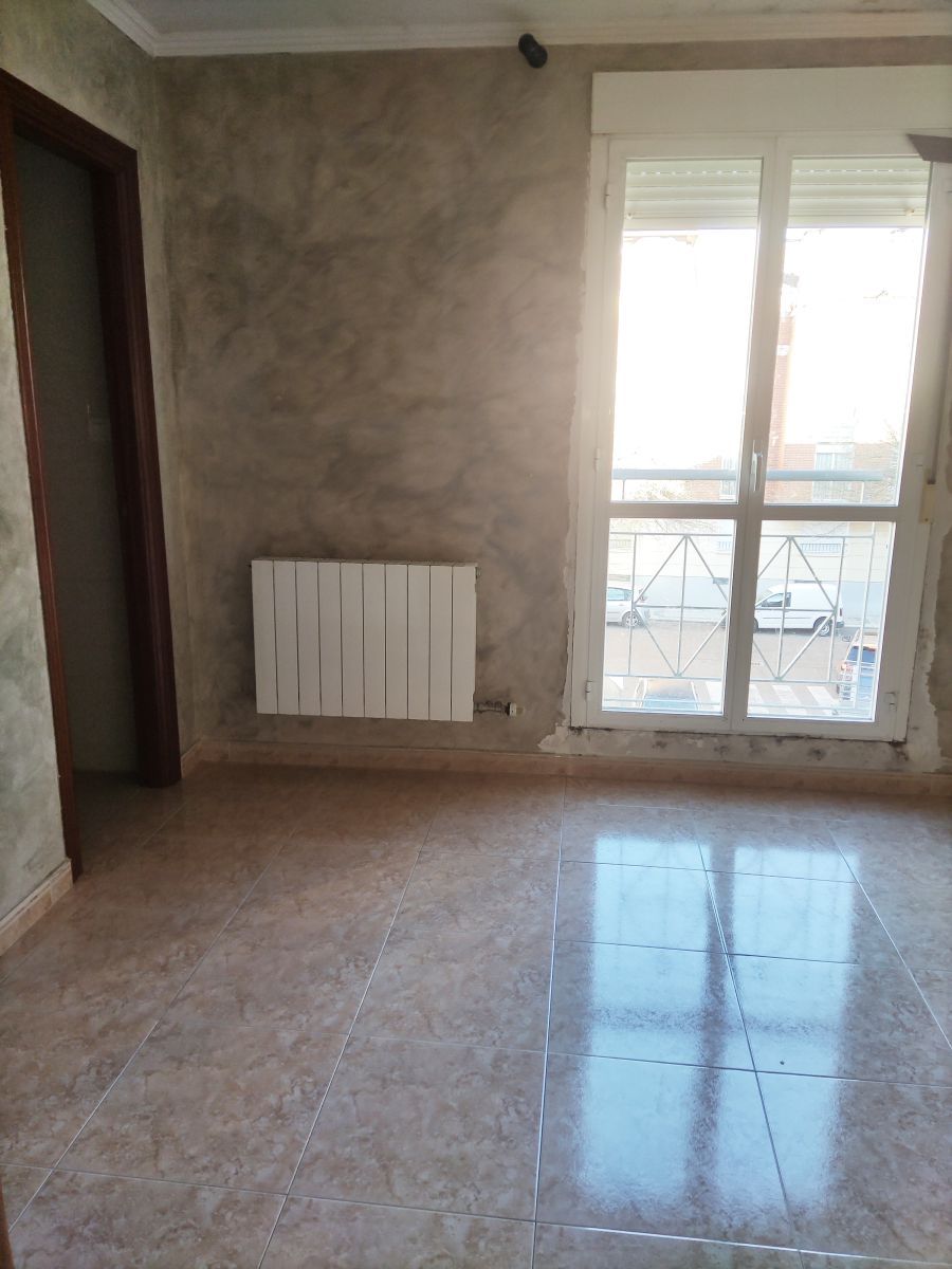 Bedroom of Flat for sale in Palencia Capital  with Heating