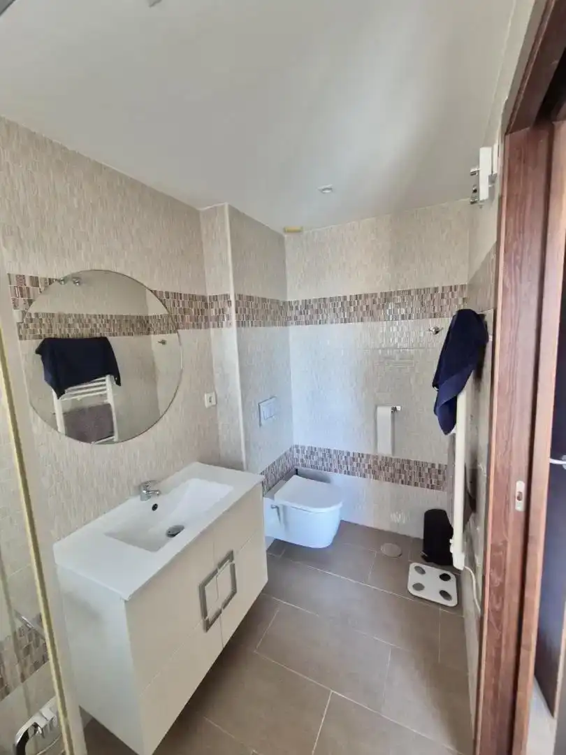 Bany de Casa o xalet en venda en Torrevieja amb Aire condicionat, Piscina i Balcó