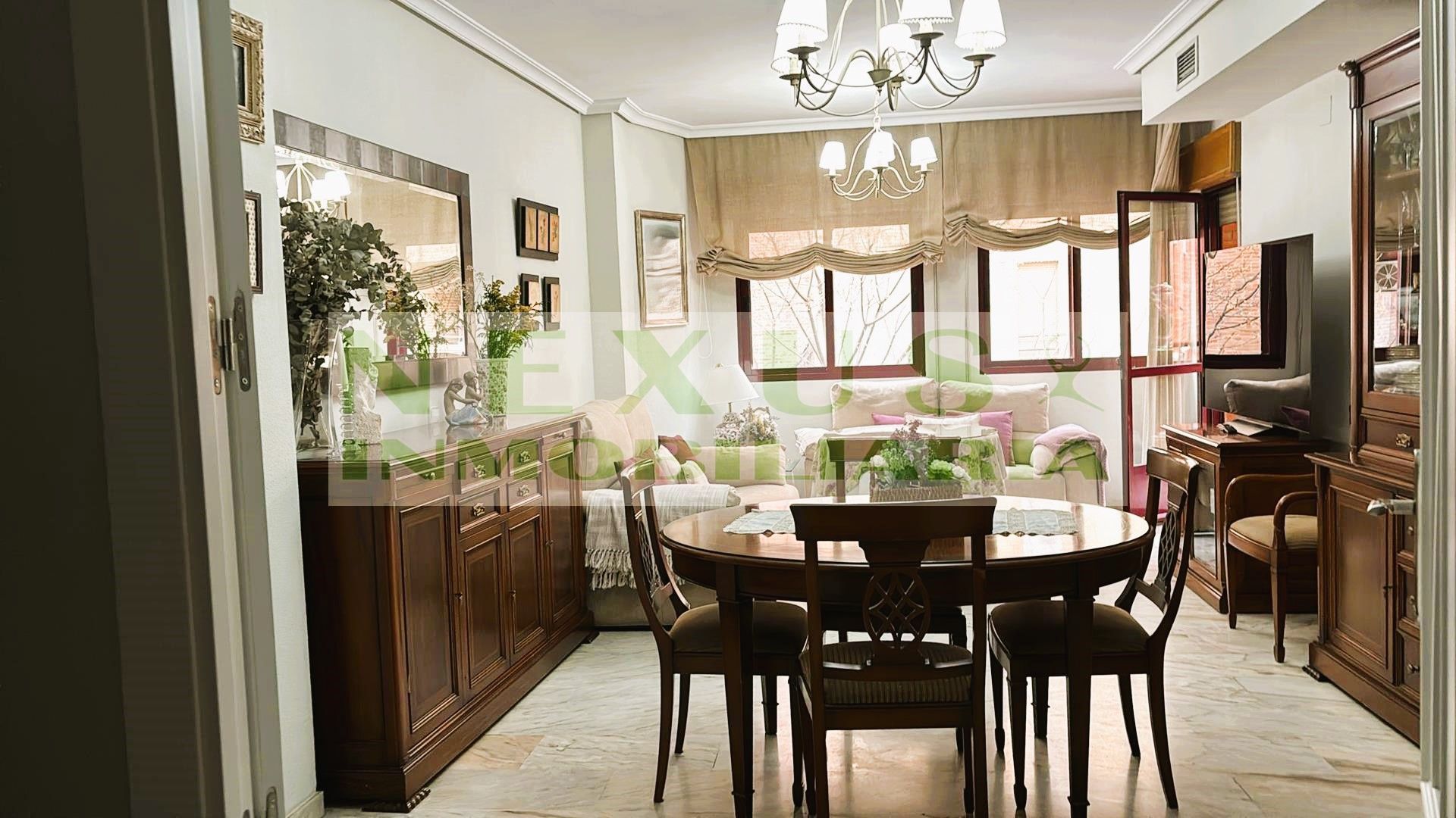 Dining room of Flat for sale in Cáceres Capital  with Air Conditioner, Heating and Storage room