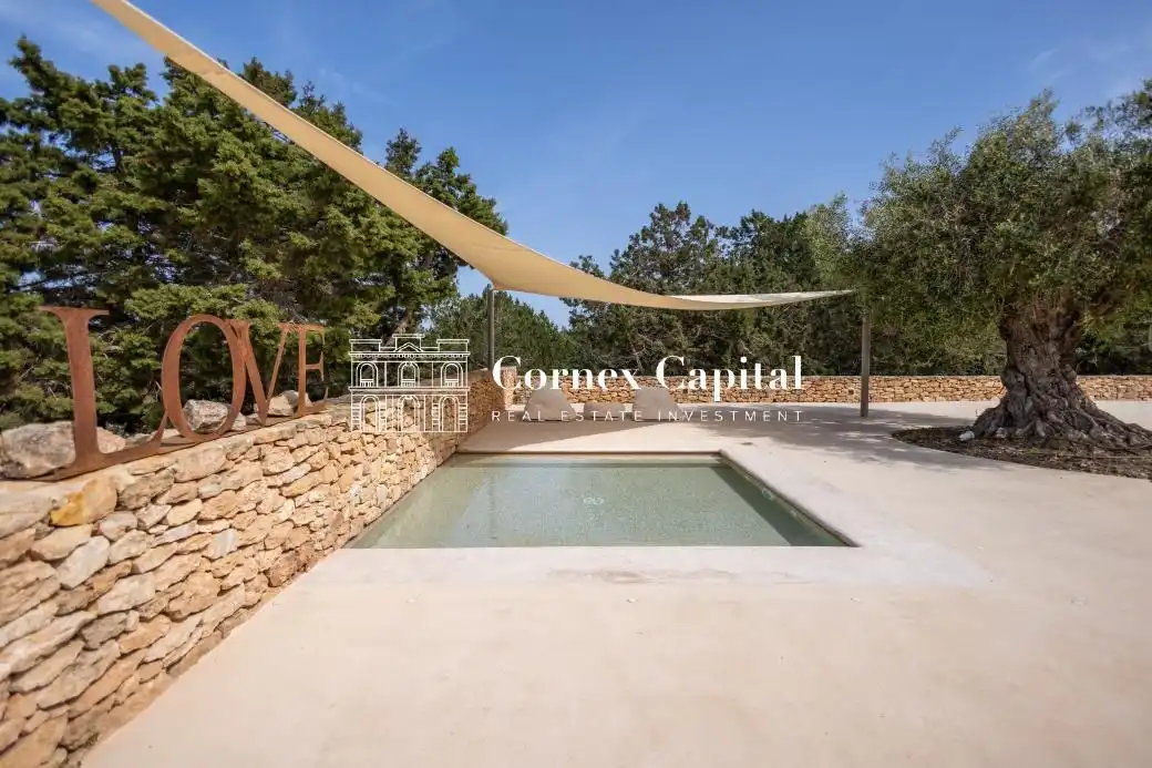 Houses for sale in Formentera  with Air Conditioner, Heating and Private garden