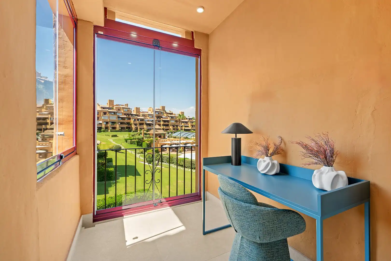 Habitación de Piso en venta en Estepona con Aire acondicionado, Calefacción y Terraza