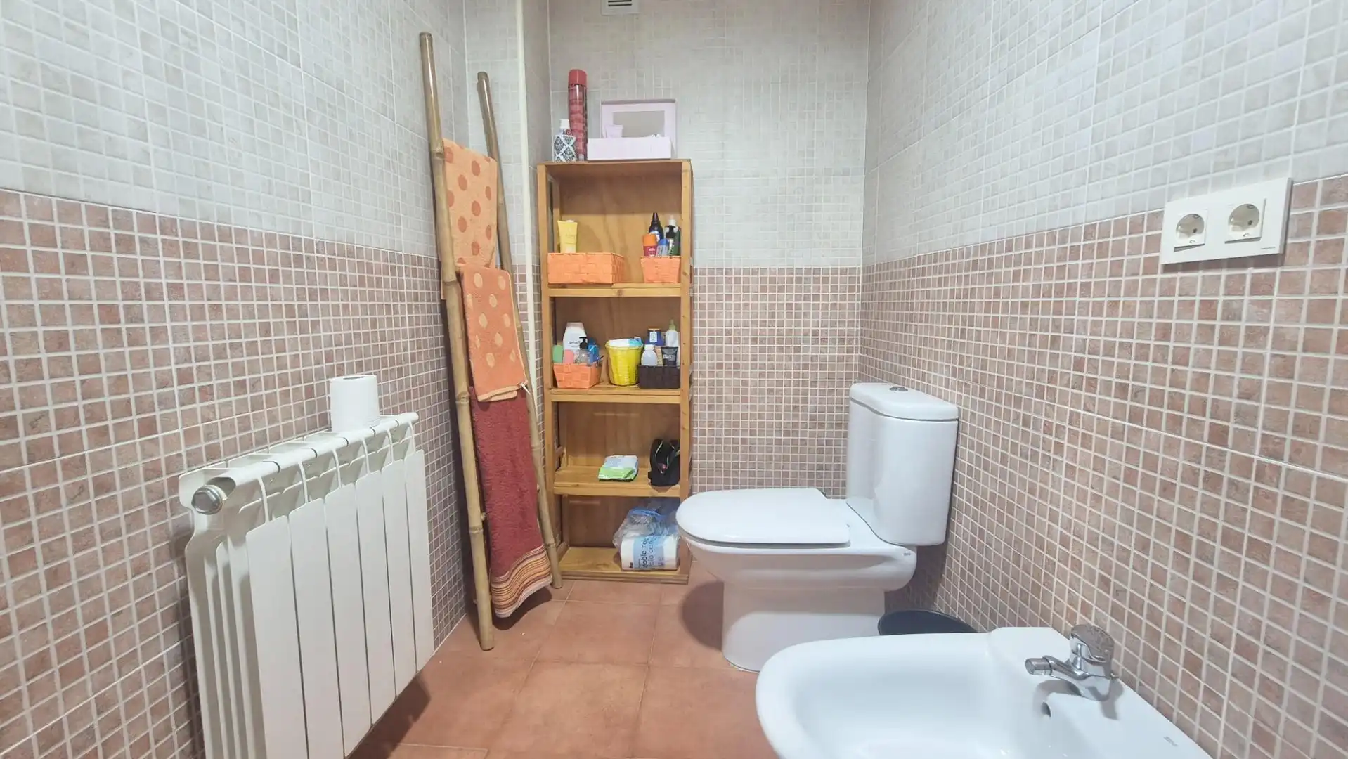 Badezimmer von Wohnung zum Verkauf in Calzada de Valdunciel mit Heizung und Möbliert