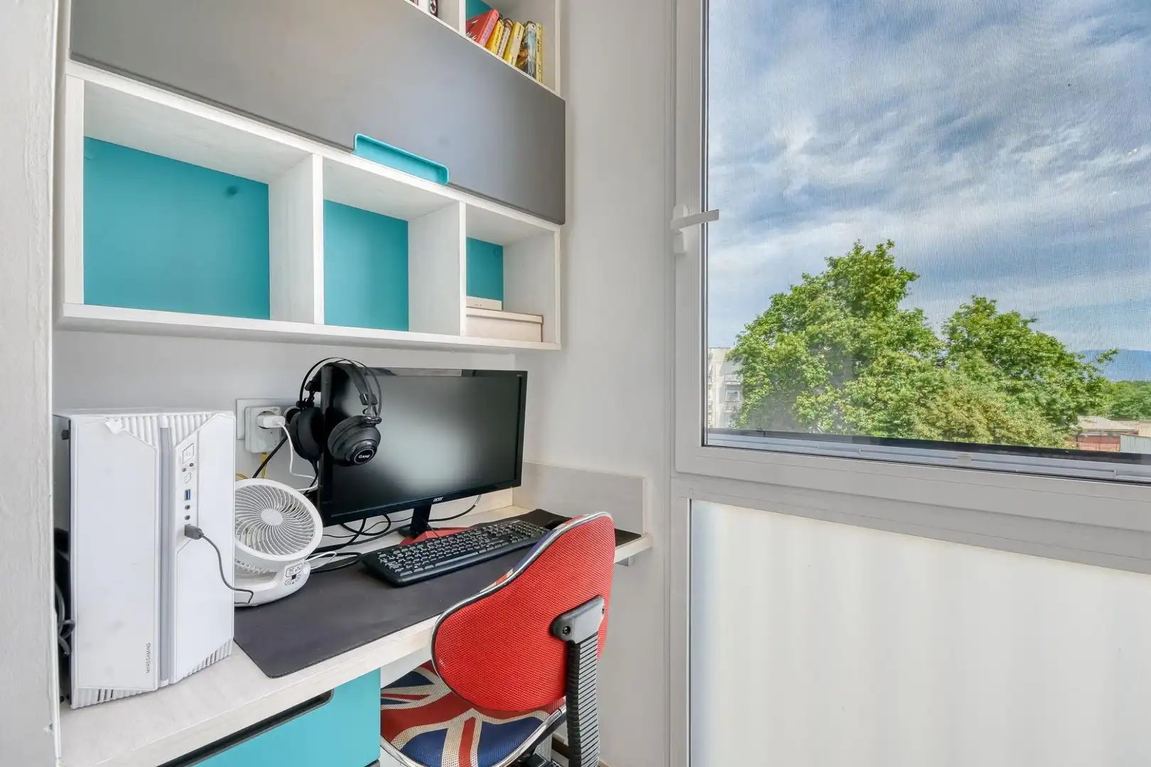 Bedroom of Flat for sale in Figueres  with Terrace, Oven and Microwave