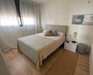 Bedroom of Apartment to share in Mataró