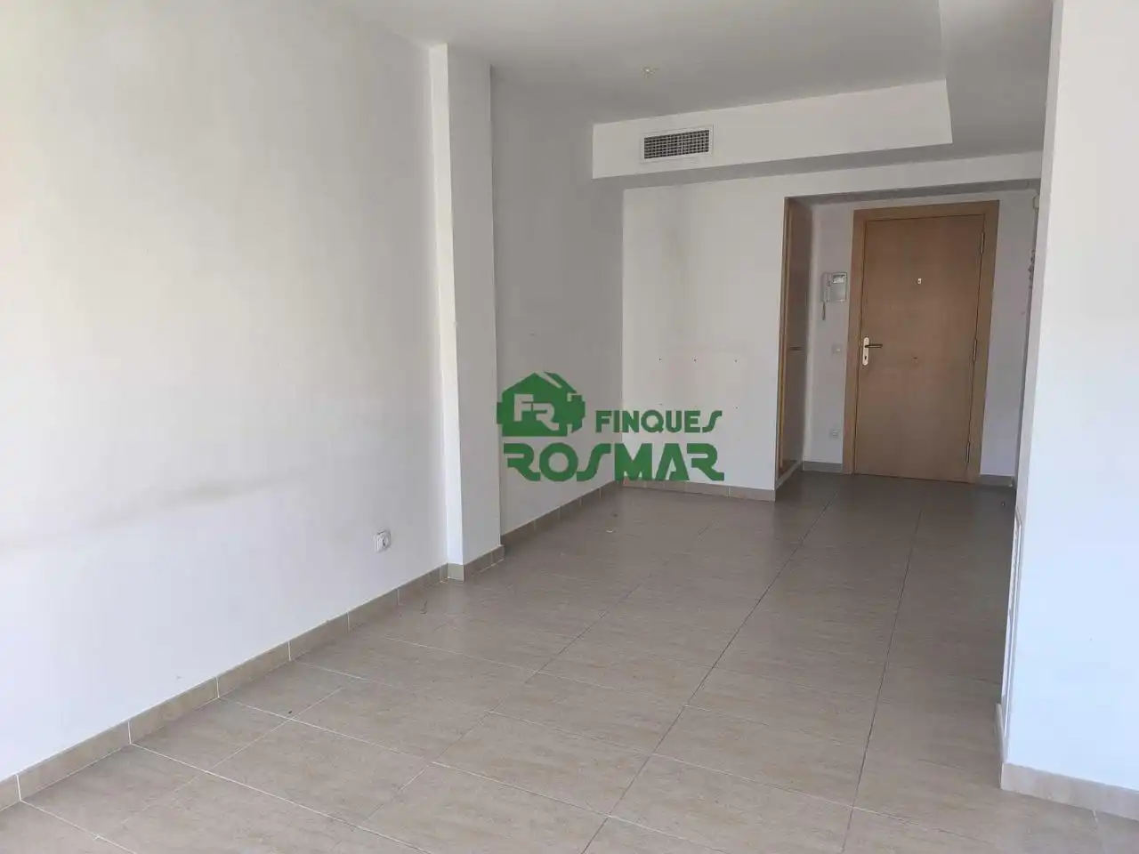 Flat for sale in Lloret de Mar  with Air Conditioner and Terrace