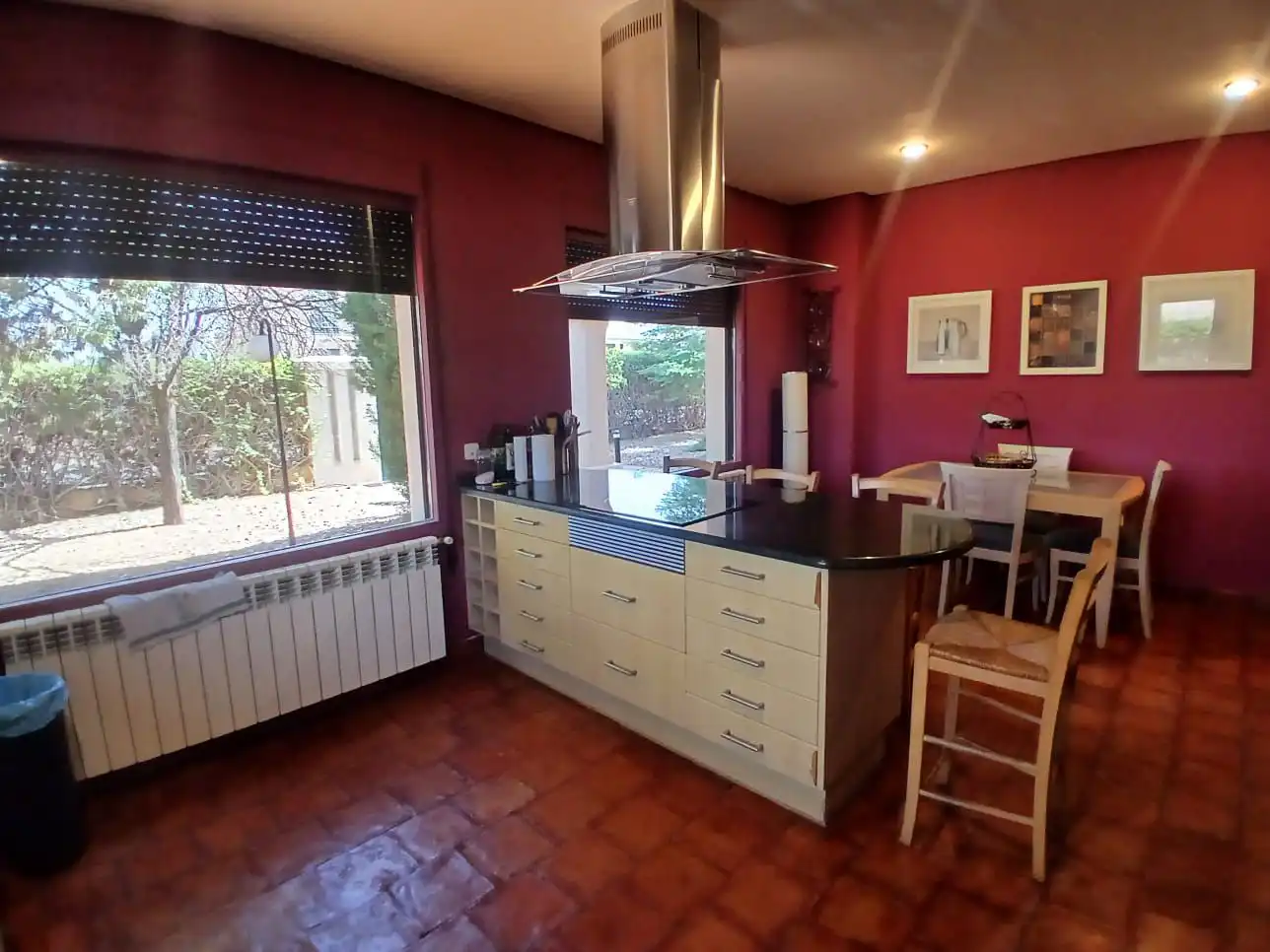 Cuina de Casa o xalet en venda en Valdepeñas amb Aire condicionat, Calefacció i Traster