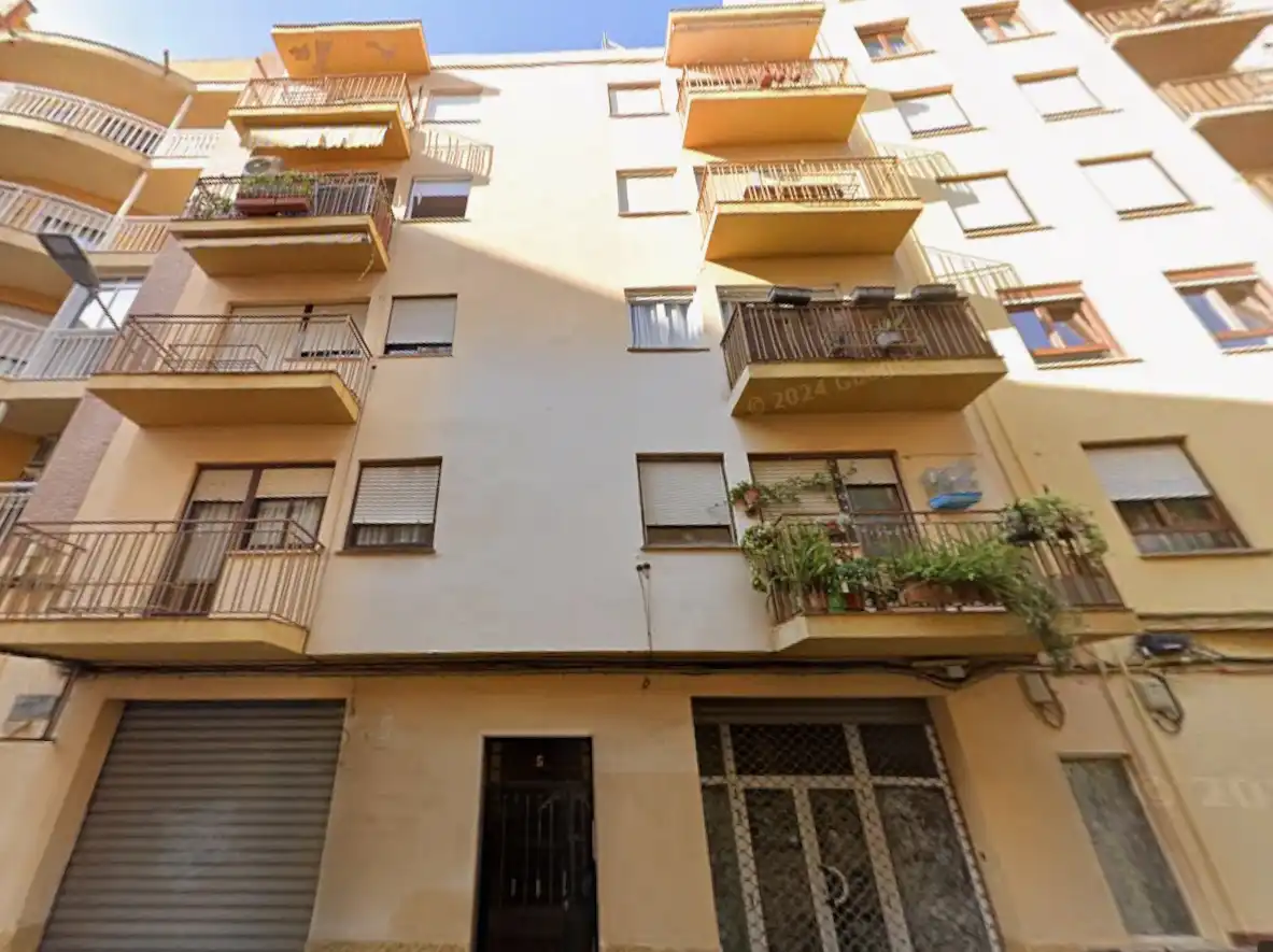Pis amb terrassa en venda a Carrer d'Alacant 5