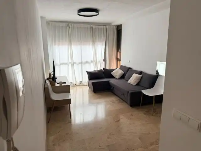 Wohnzimmer von Wohnung zur Miete in Mislata mit Klimaanlage, Möbliert und Ofen