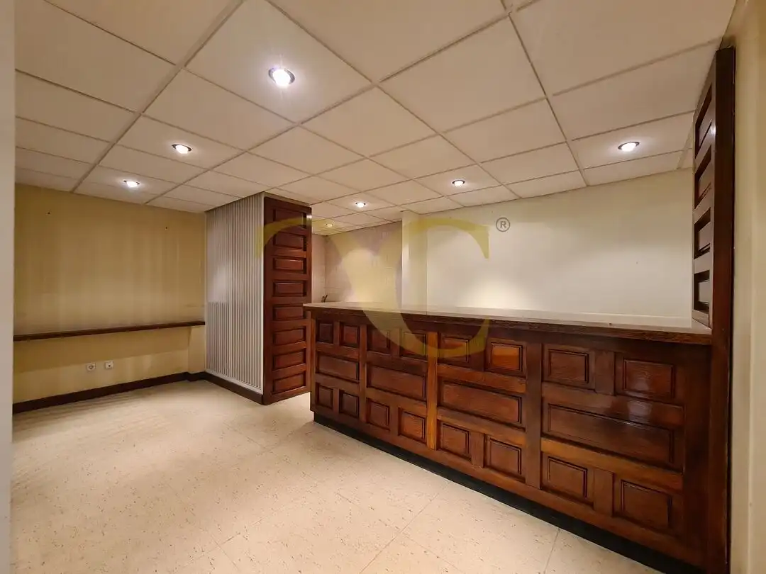 Commercial properties for rent in Gijón   with Air Conditioner