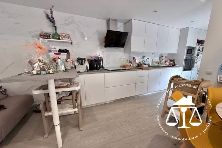 Cocina de Casa adosada en venta en Sabadell con Aire acondicionado, Calefacción y Terraza