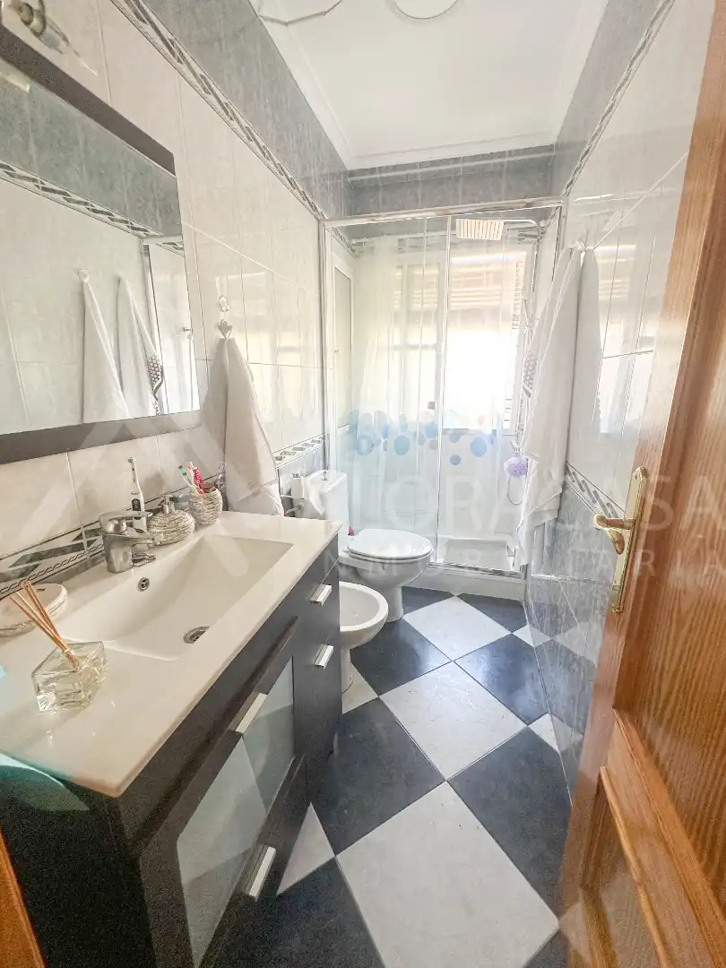Bathroom of Flat for sale in Málaga