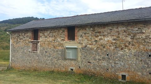 Casa de piedra con gran terreno a reformar en Montañas de Riaño-Mampodre, imatge 3