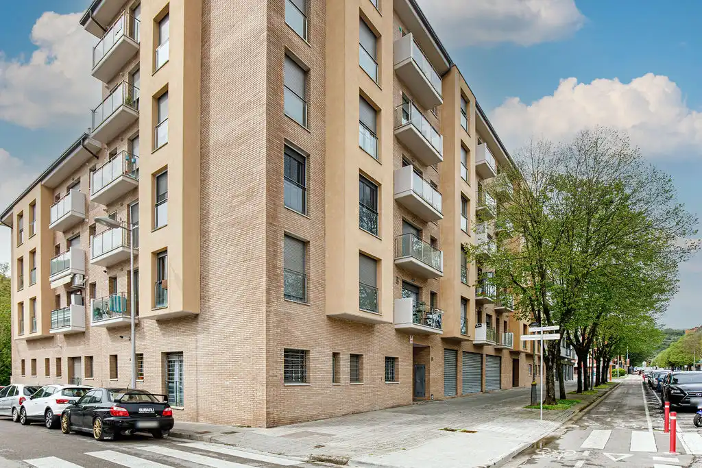 Vista exterior de Piso en venta en Olot