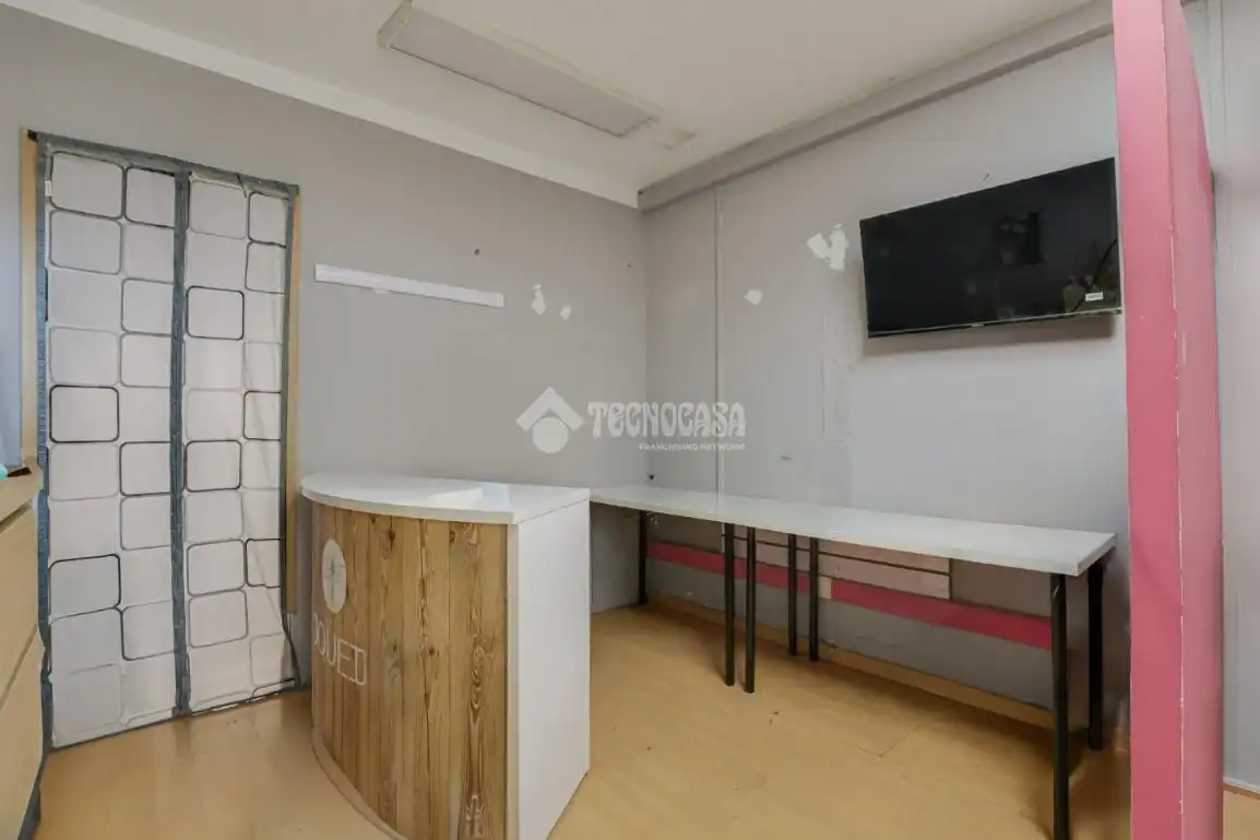Local en venda en Ripollet amb Aire condicionat i Terrassa
