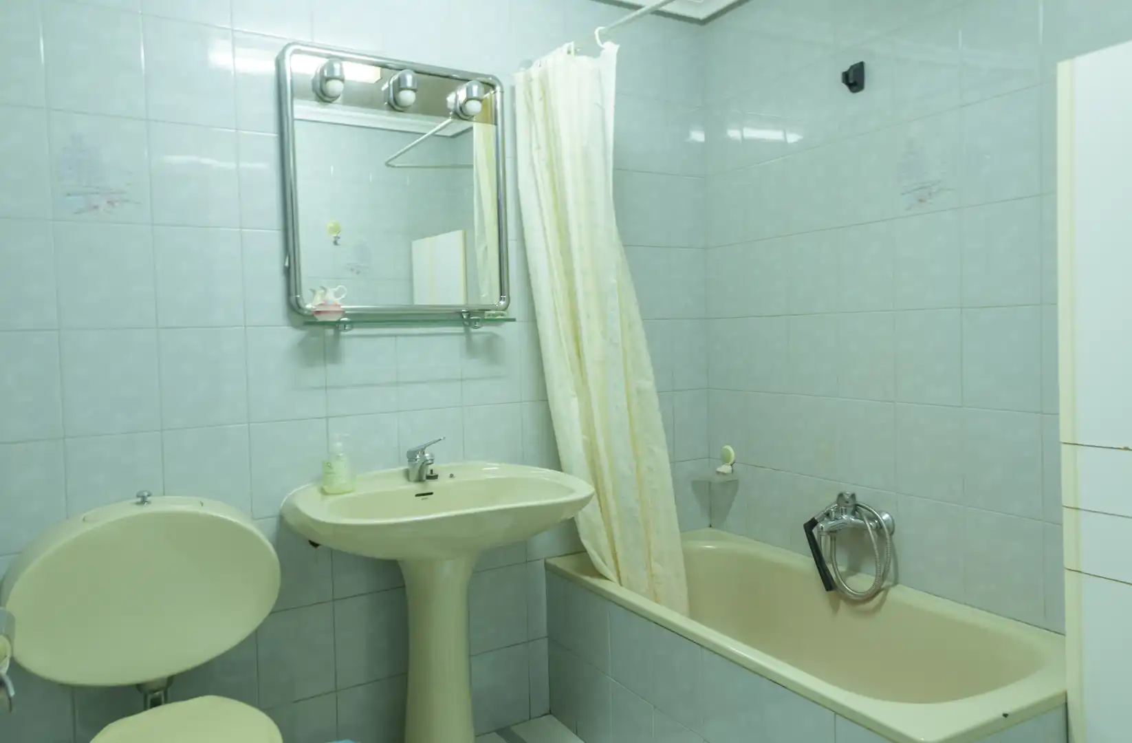 Flat with terrace to rent in Calle Quevedo, imagen 9