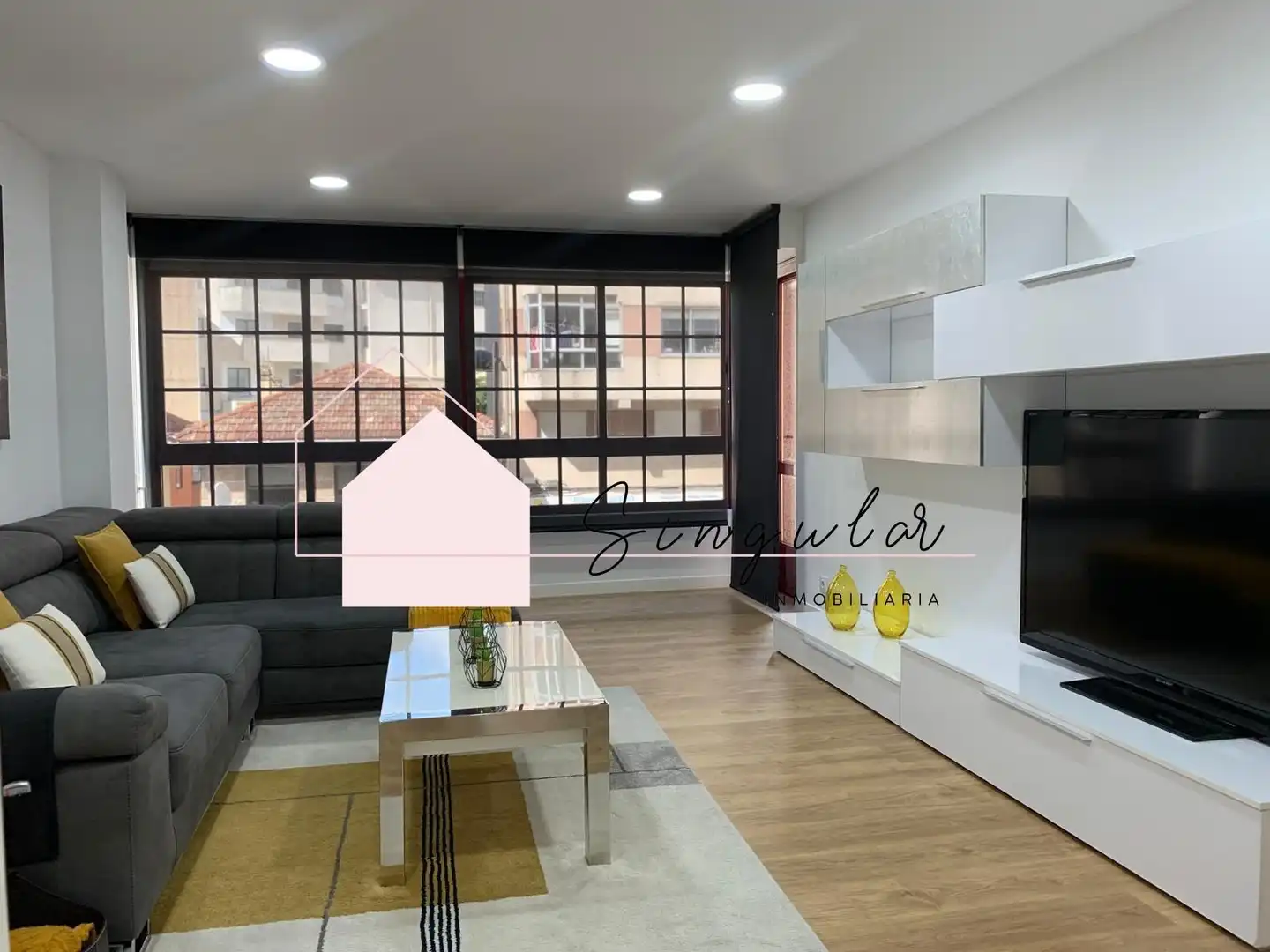 Wohnzimmer von Wohnung zur Miete in O Porriño   mit Möbliert