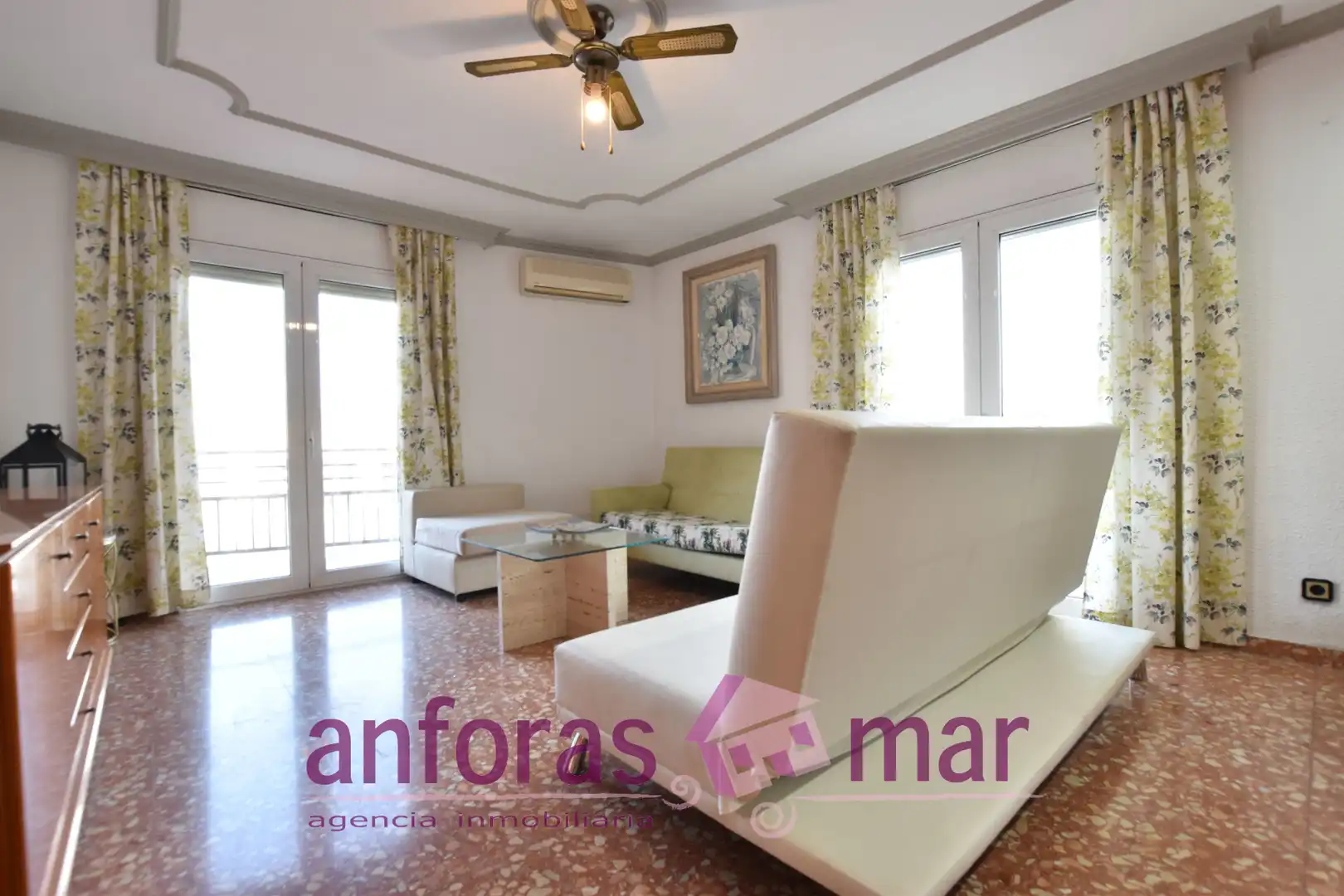 Wohnzimmer von Wohnung zum Verkauf in La Canonja mit Klimaanlage, Heizung und Terrasse