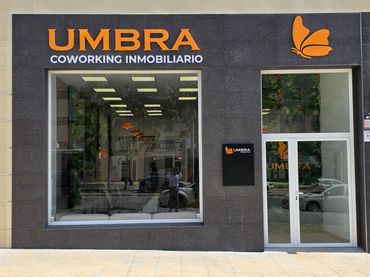 Oficina de lloguer a Avenida REY JUAN CARLOS I 7