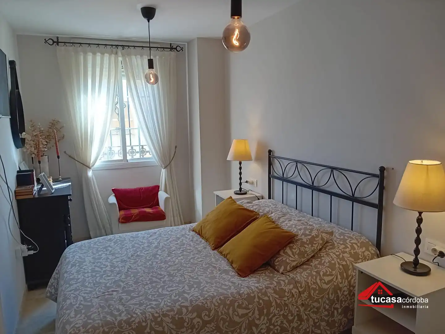 Dormitori de Dúplex en venda en Córdoba amb Aire condicionat, Terrassa i Traster