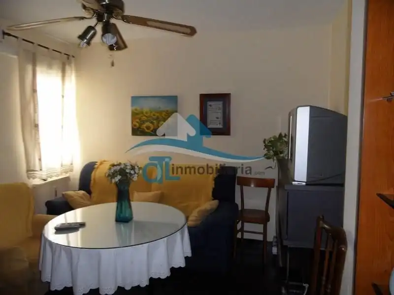 Sala d'estar de Pis en venda en Linares amb Aire condicionat, Calefacció i Parquet