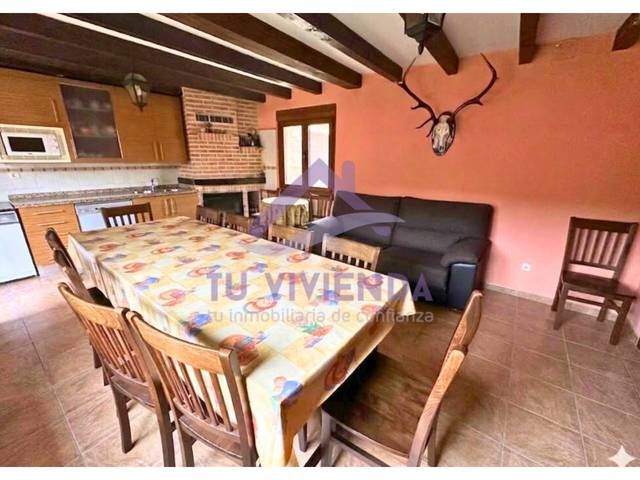 Casa-chalet en Venta en Calle Travesía Cantarranas en Villaluenga de la Vega