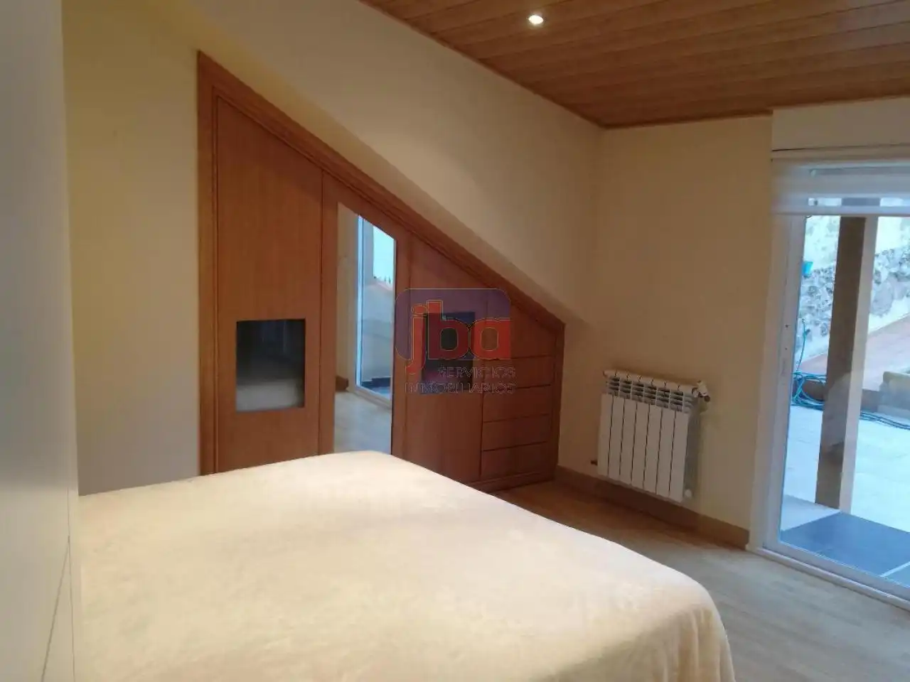 Habitación de Casa o chalet en venta en Ourense Capital  con Calefacción, Jardín privado y Amueblado