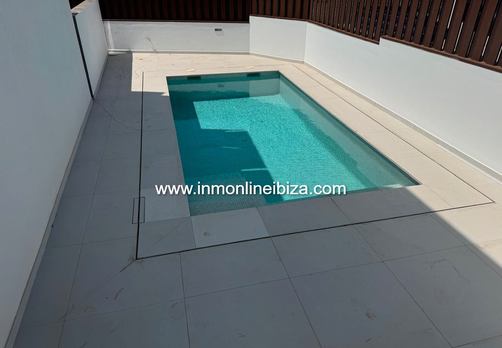 Piscina de Casa o xalet de lloguer en Santa Eulària des Riu amb Aire condicionat, Jardí privat i Terrassa