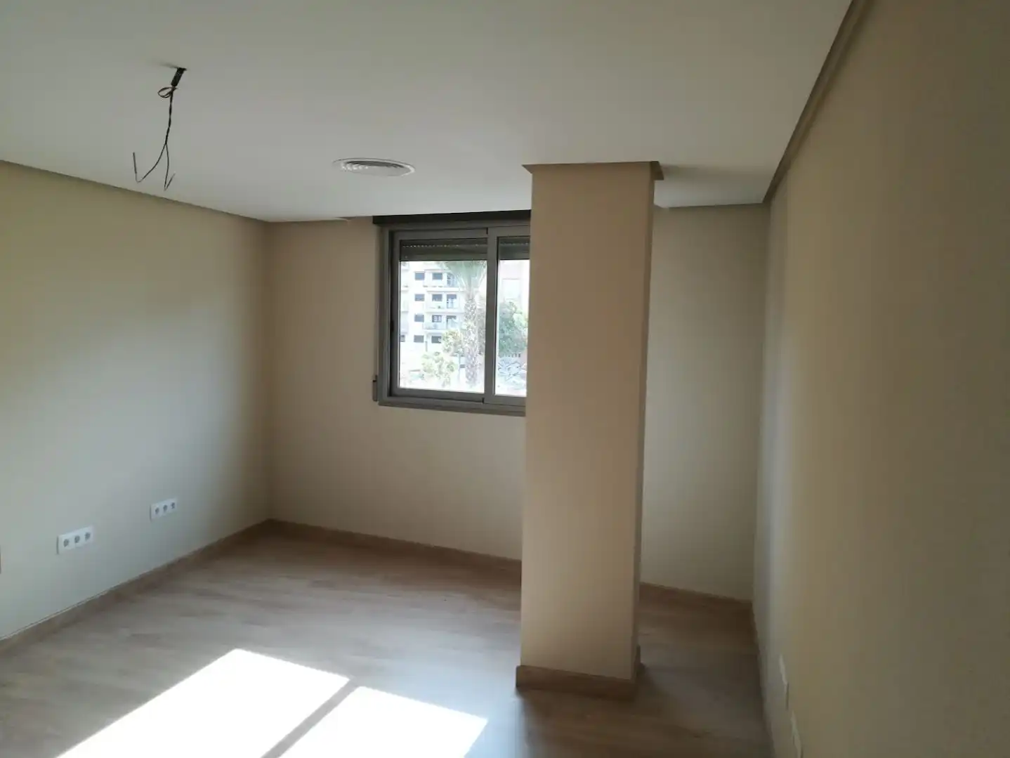 Habitación de Oficina en venta en Murcia