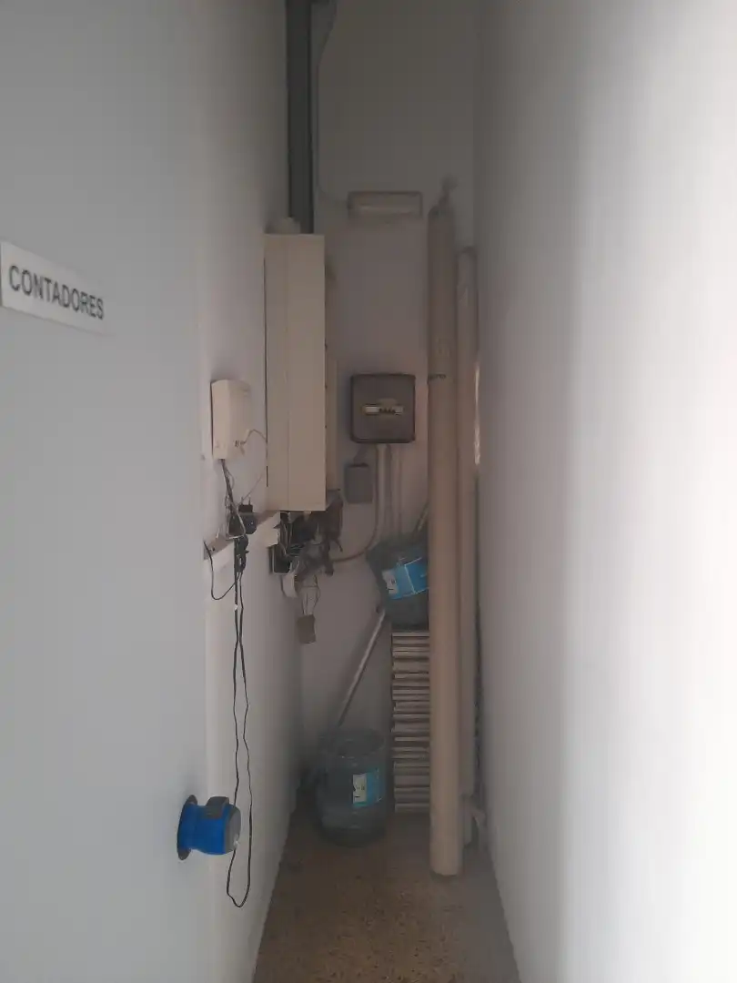 Local de alquiler en L'Hospitalet de Llobregat con Aire acondicionado y Calefacción