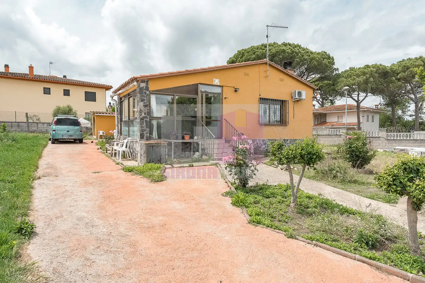 Exterior view of Houses for sale in Caldes de Malavella  with Air Conditioner, Heating and Private garden