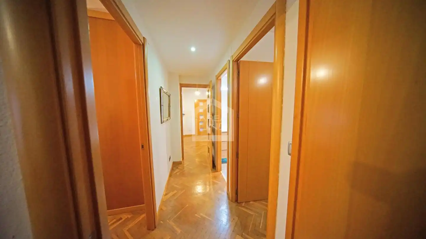 Piso en venta en Alcorcón con Aire acondicionado, Calefacción y Parquet