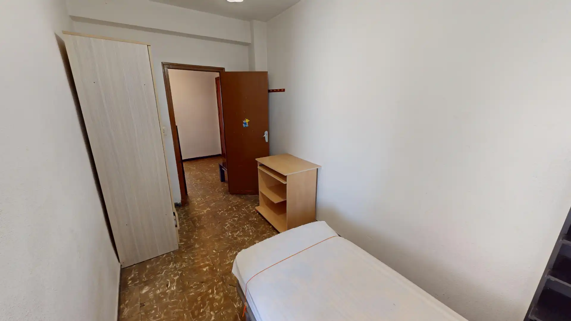 Dormitori de Pis en venda en Alicante / Alacant amb Aire condicionat, Calefacció i Moblat
